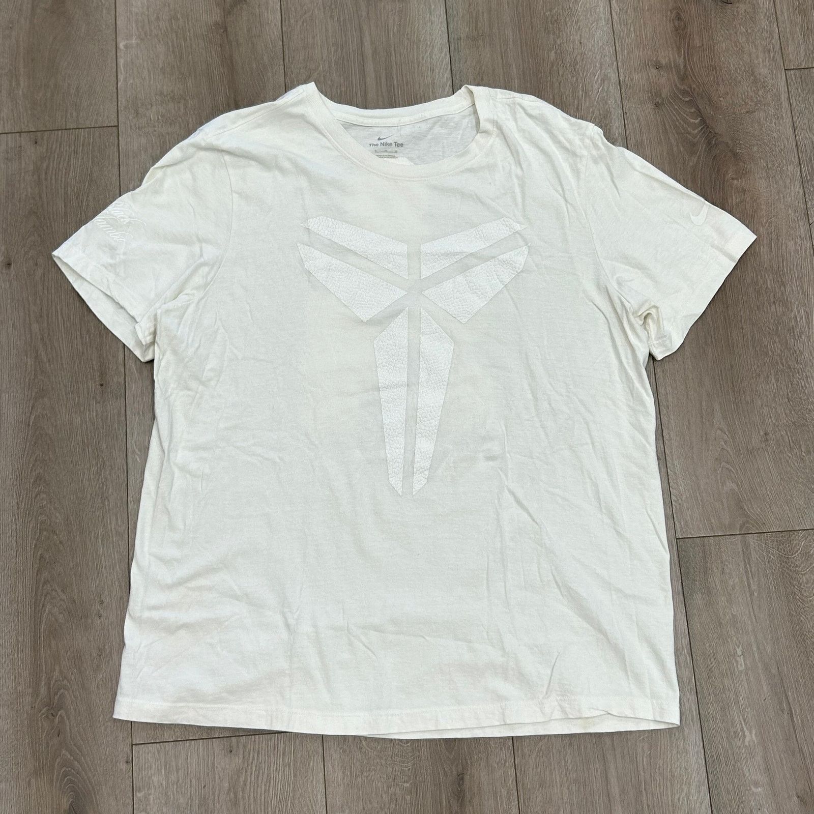 Nike Nike Kobe Bryant Mamba Halo White Tee T Shirt XL B20 Size US XL / EU 56 / 4 - 1 Thumbnail