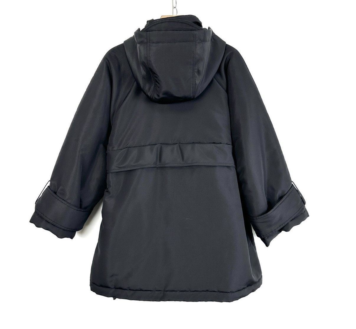 Gucci Gucci Gold Thread Embroidered Logo Hooded Cotton Jacket K12 Size XS / US 0-2 / IT 36-38 - 2 Thumbnail