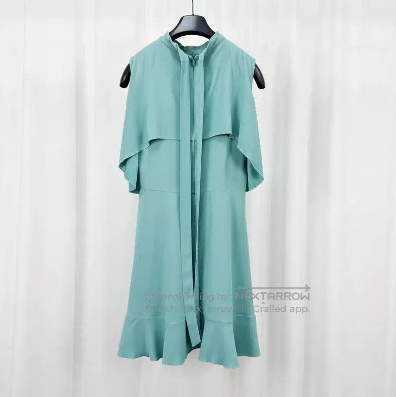 Valentino Valentino Sleeveless Pleated Midi Dress in Blue . Size XL / US 12-14 / IT 48-50 - 2 Thumbnail