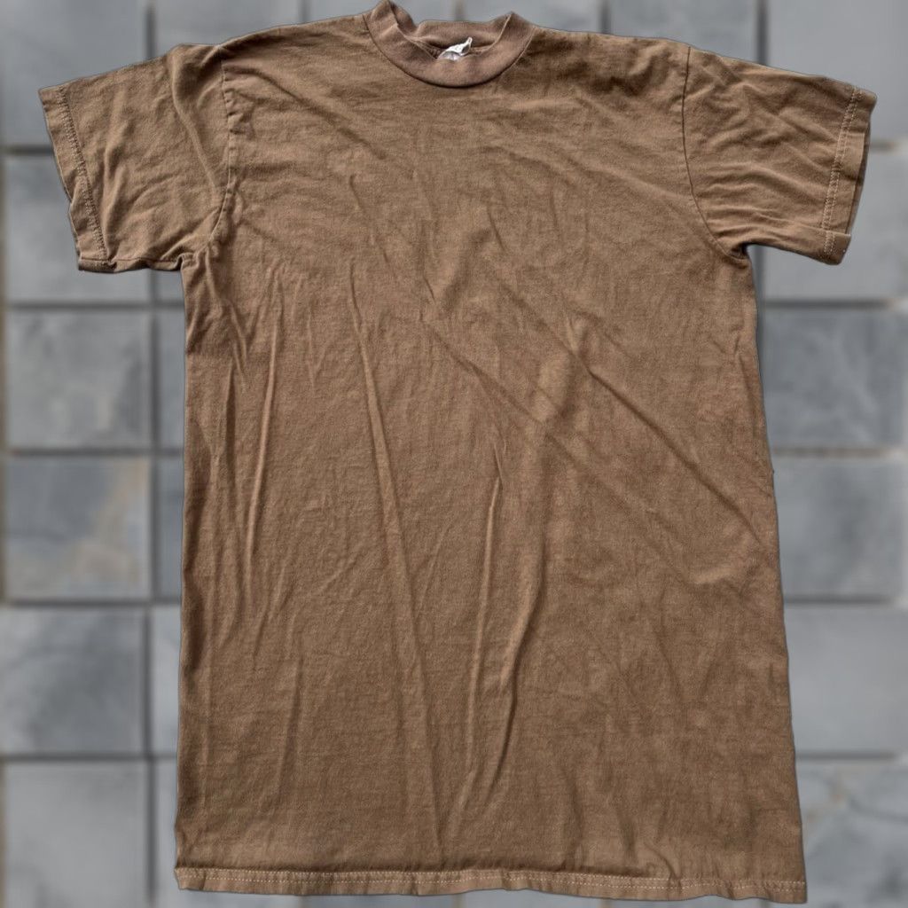 Vintage VINTAGE Men’s Army T-Shirt Beige Brown Solid L USA Military Grunge Pearl Jam 90s Work Shirt Mens Regular Cotton 2000s 100% Size US L / EU 52-54 / 3 - 1 Thumbnail