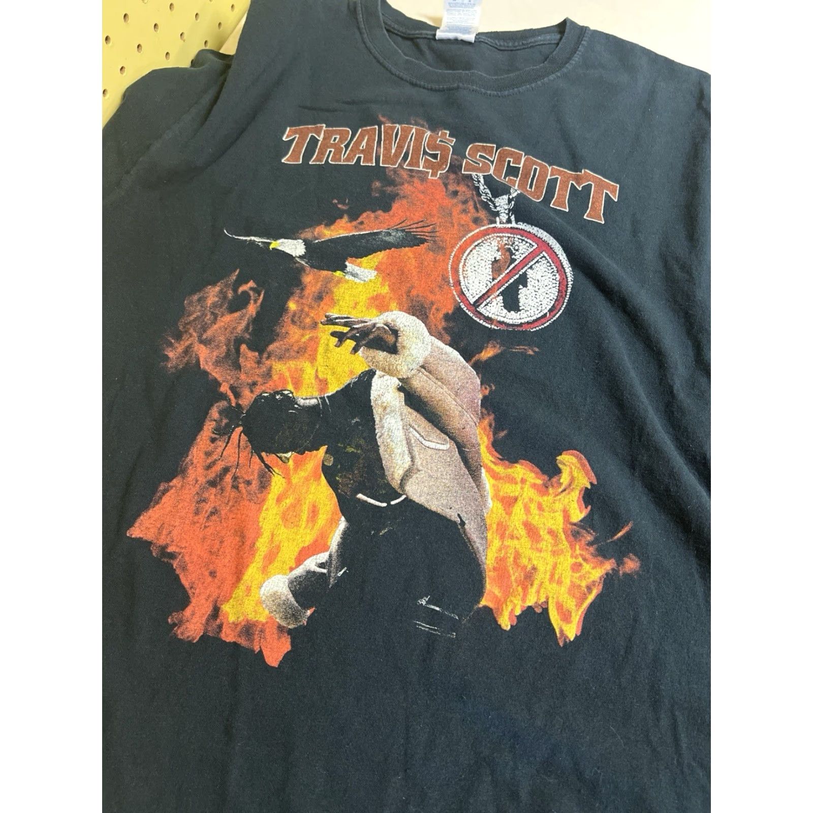 Gildan Mens Travis Scott Flame Modern Tee Shirt Black Short Sleeve Rap Graphic T-Shirt Crew Neck L Black Hip Hop Mens Size US L / EU 52-54 / 3 - 3 Thumbnail
