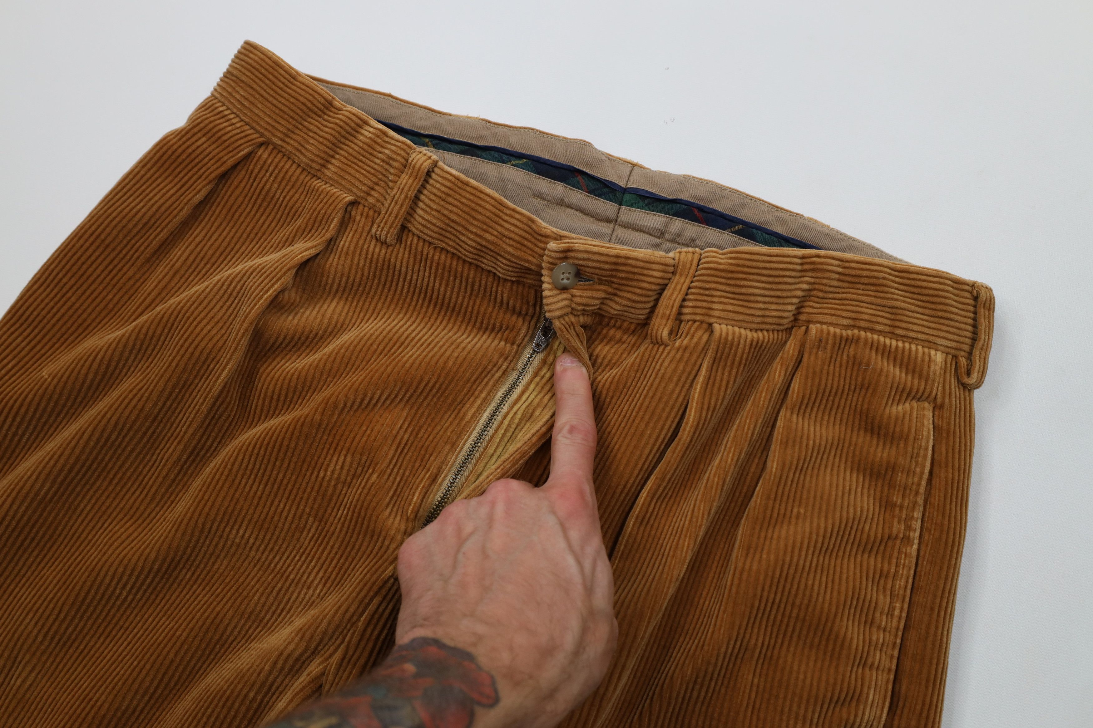 Ralph Lauren Vintage 90s Ralph Lauren Heavy Wide Leg Corduroy Pants Size US 34 / EU 50 - 9 Thumbnail