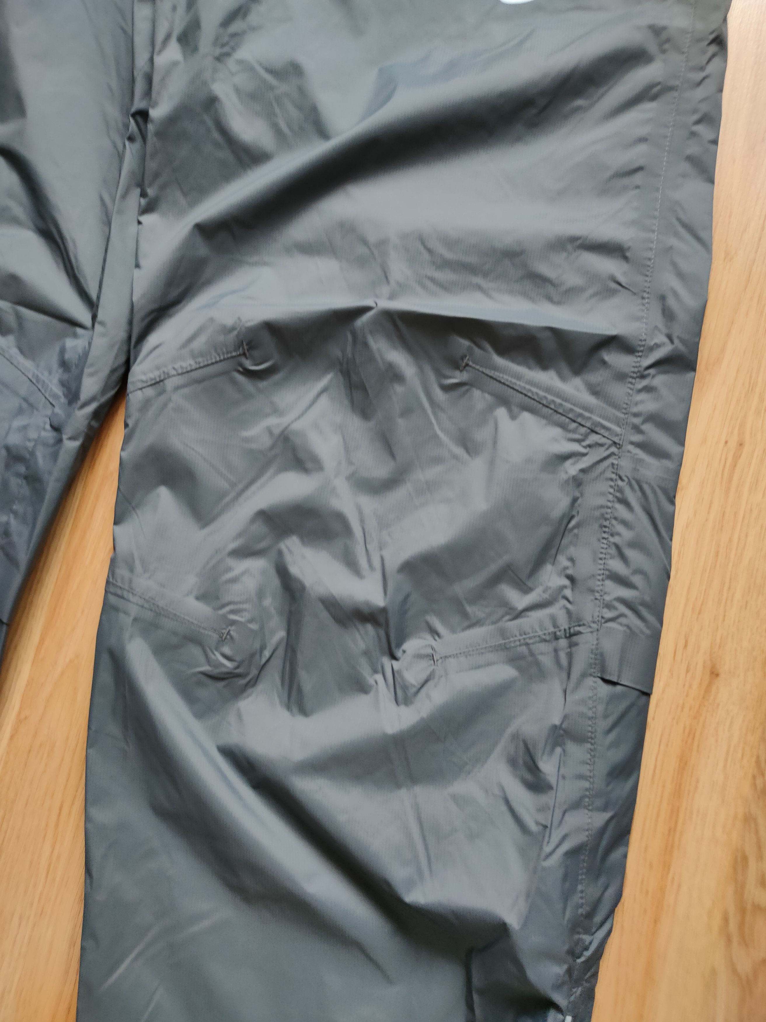 Nike Vintage Nike Gorpcore Waterproof XXL Sweatpants Size US 40 / EU 56 - 20 Thumbnail