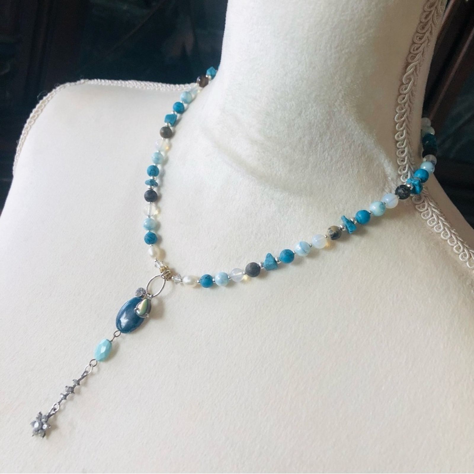 Handmade Handcrafted elegant mixed genuine stone and pearl necklace Size ONE SIZE - 3 Thumbnail