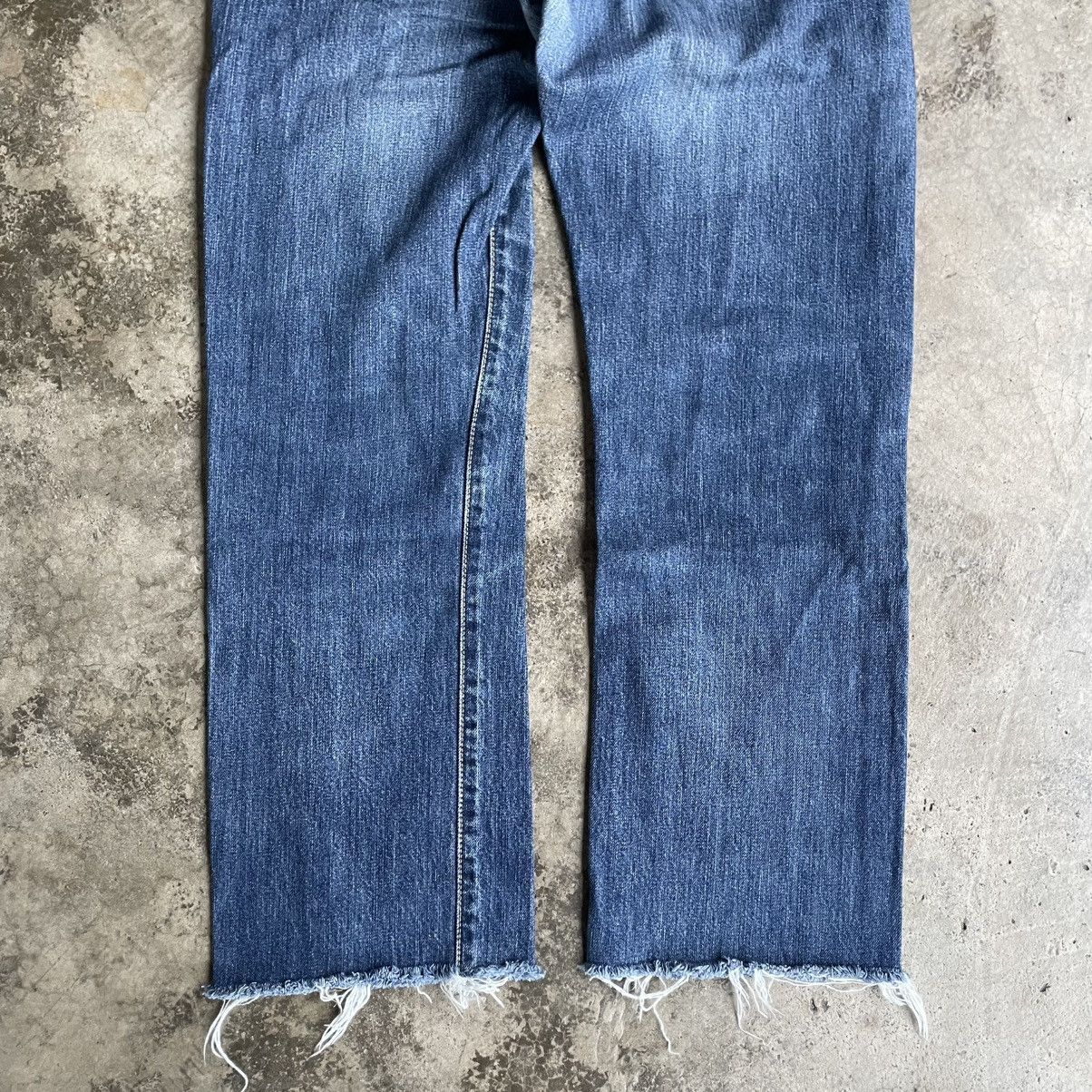 Levi's Vintage Clothing 🔥Vintage Levis 501 Stoned Washed Distress Denim Jeans Size US 31 - 6 Thumbnail