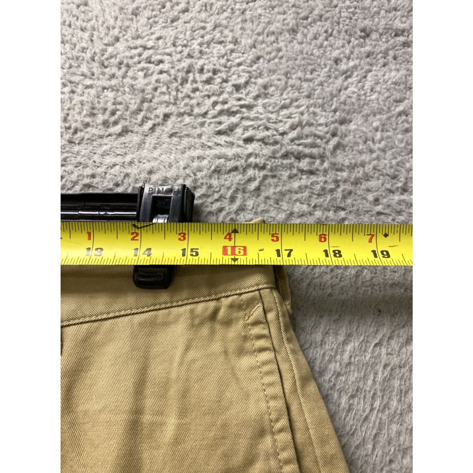 J.Crew J Crew Shorts Mens Size 33 Tan Chino Short Preppy Golf Summer /130-13 Size US 33 - 2 Thumbnail