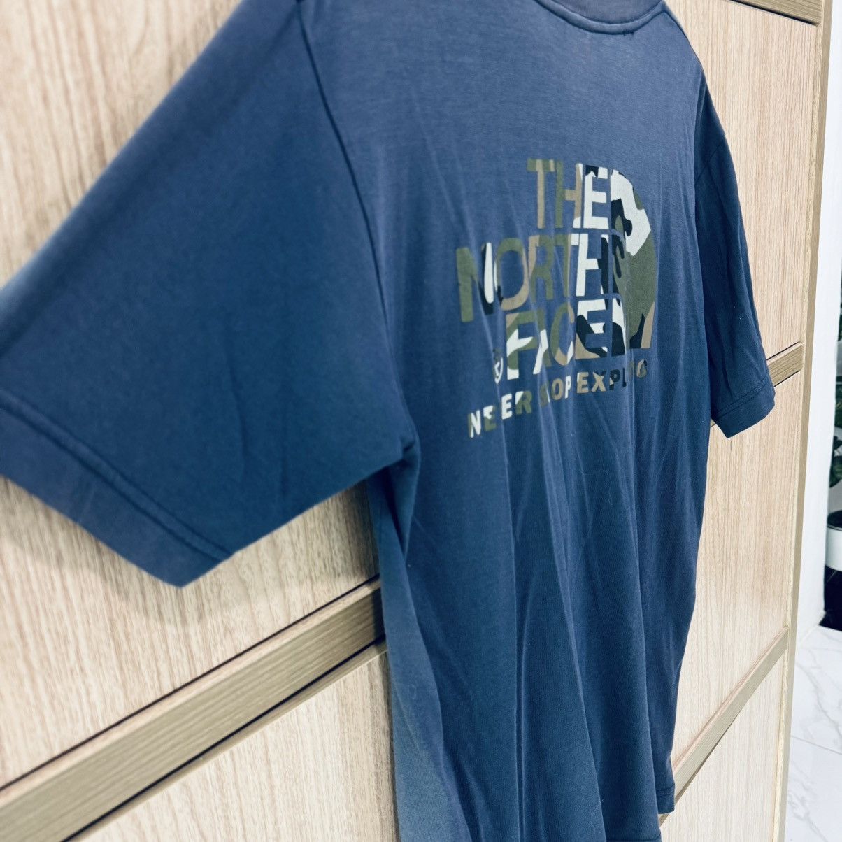 The North Face The North Face Camo Logo Tee Size US M / EU 48-50 / 2 - 5 Thumbnail