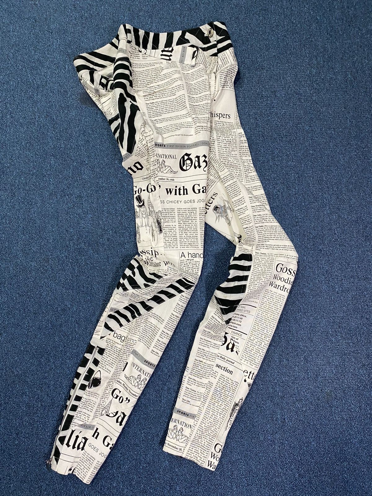 John Galliano John Galliano (Archive) News Paper Pants Size 27" / US 4 / IT 40 - 1 Thumbnail