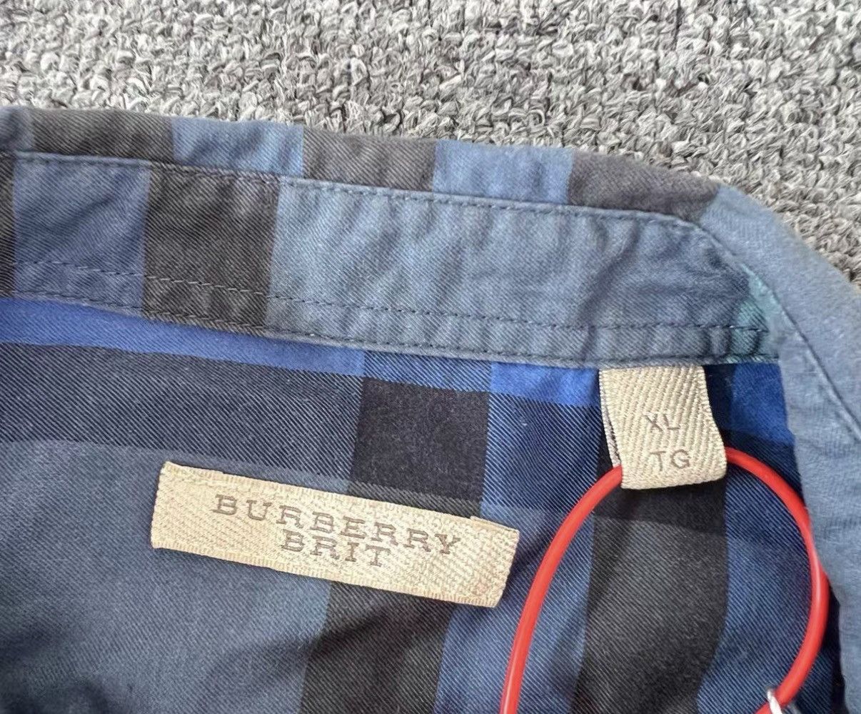 Burberry Burberry Classic Check Long Sleeve Shirt J16 Size US XL / EU 56 / 4 - 5 Thumbnail