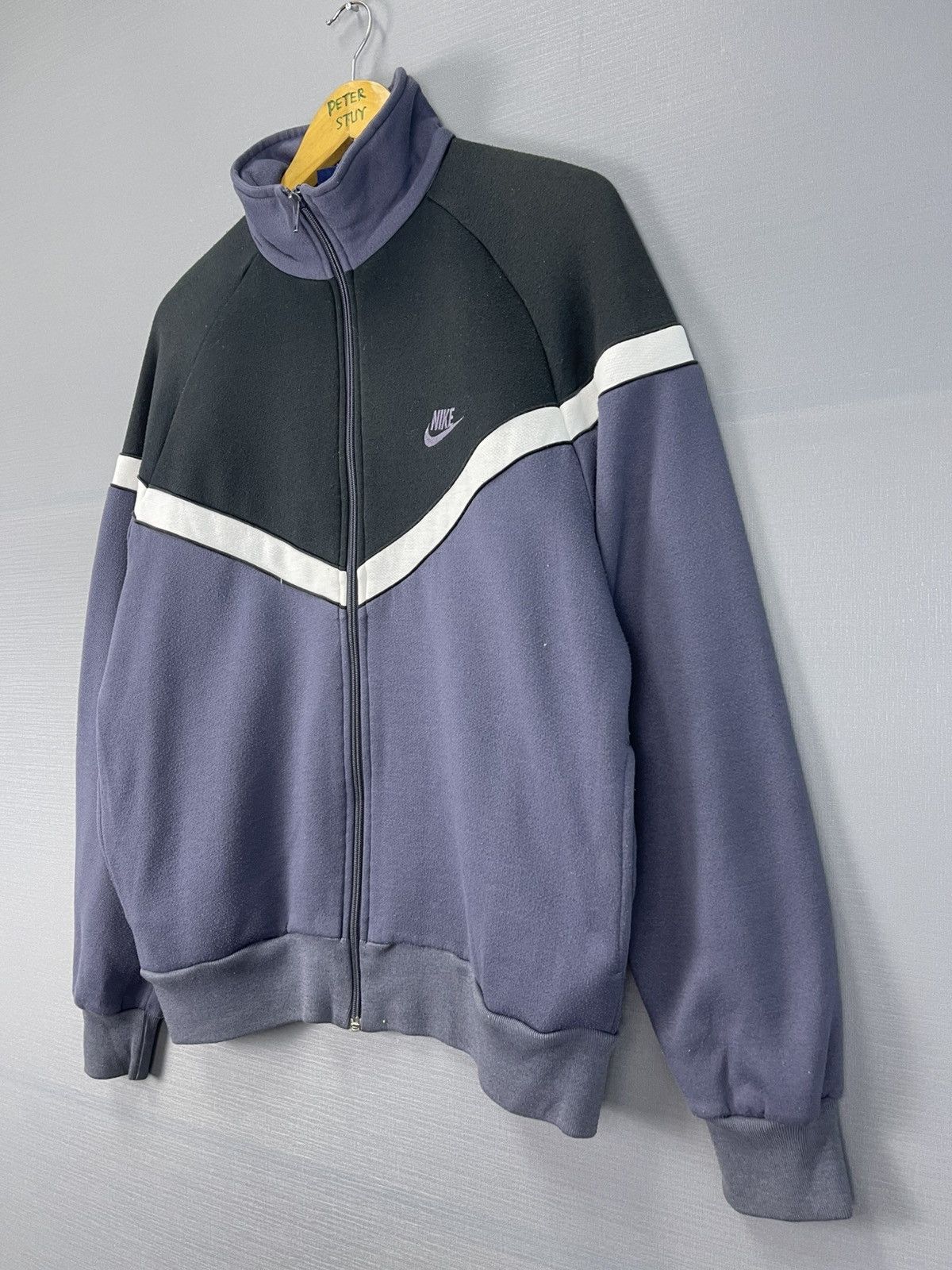 Nike Vintage 80s Nike Sweater Size US L / EU 52-54 / 3 - 3 Thumbnail