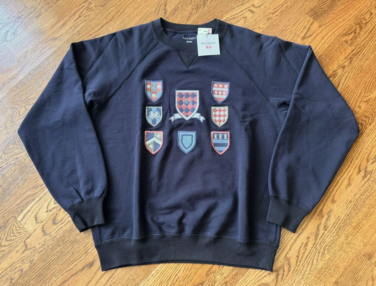 JW Anderson × Uniqlo Small JW Anderson Sweatshirt Navy Coat of Arms Crest Shirt Size US S / EU 44-46 / 1 - 1 Thumbnail