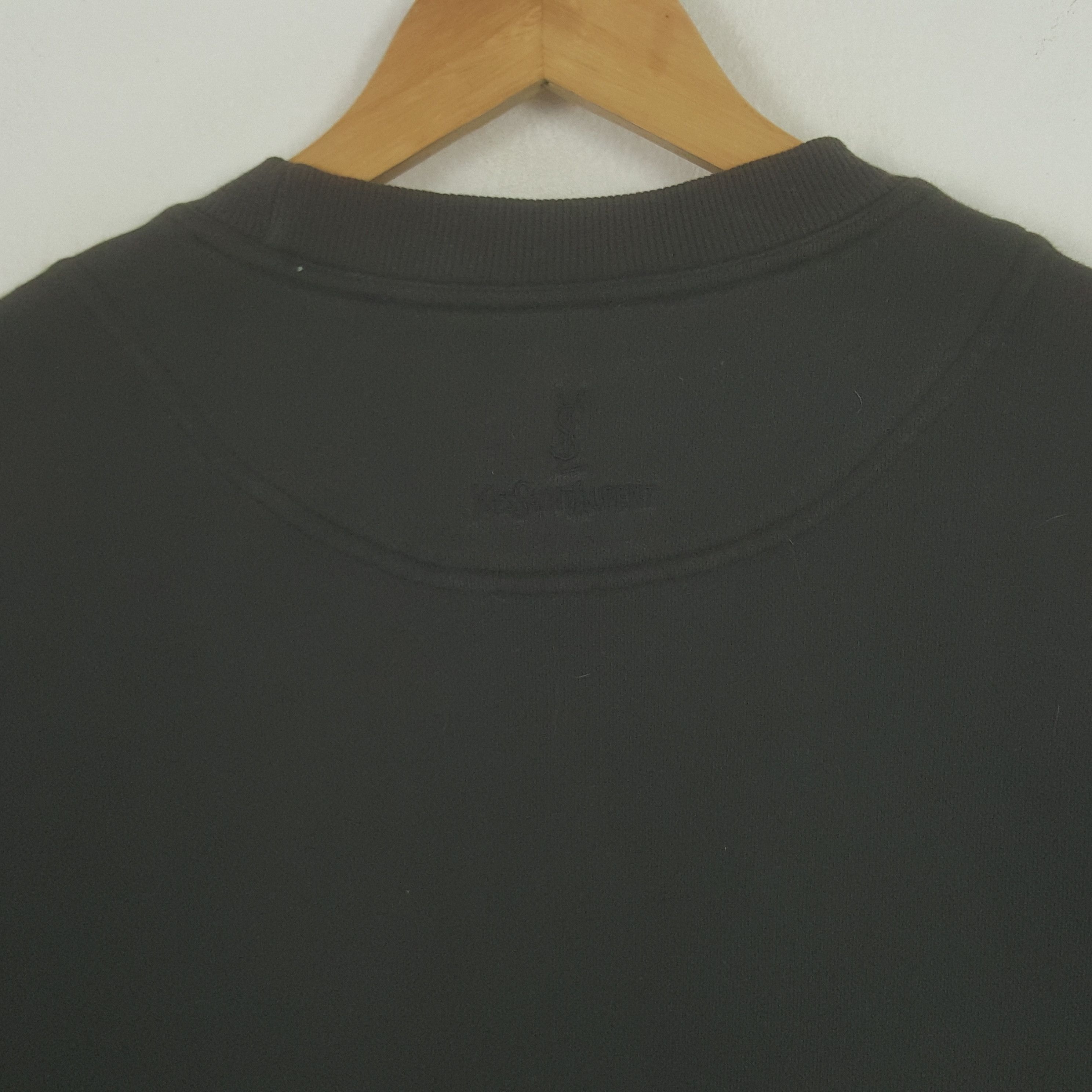 Yves Saint Laurent Vintage Yves Saint Laurent Center Embroidery Logo Sweatshirt Size US M / EU 48-50 / 2 - 4 Thumbnail
