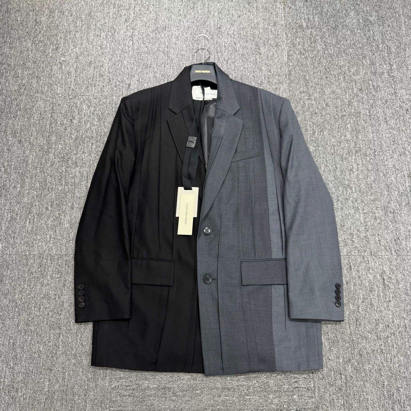 Feng Chen Wang Feng Chen Wang Pleated Spliced Blazer Size US M / EU 48-50 / 2 - 1 Thumbnail