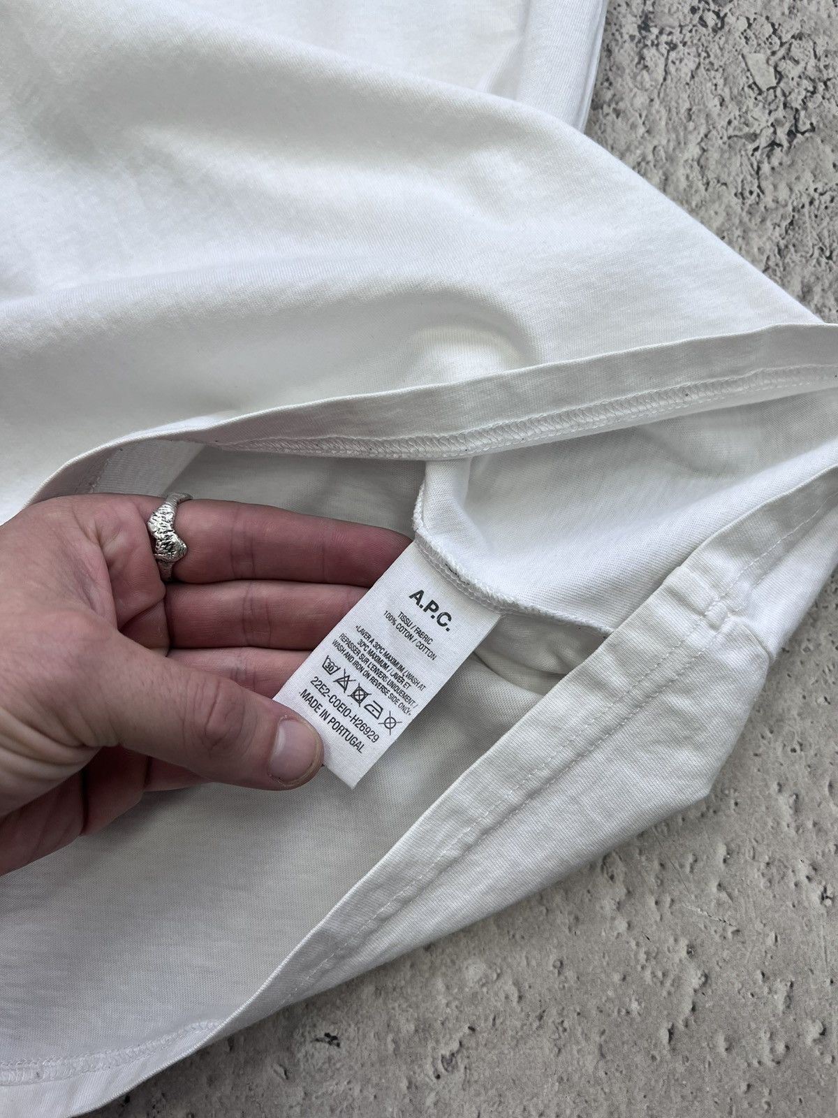 A.P.C. Vintage A. P. C. CENTR MINI LOGO T-Shirt Size US M / EU 48-50 / 2 - 5 Thumbnail