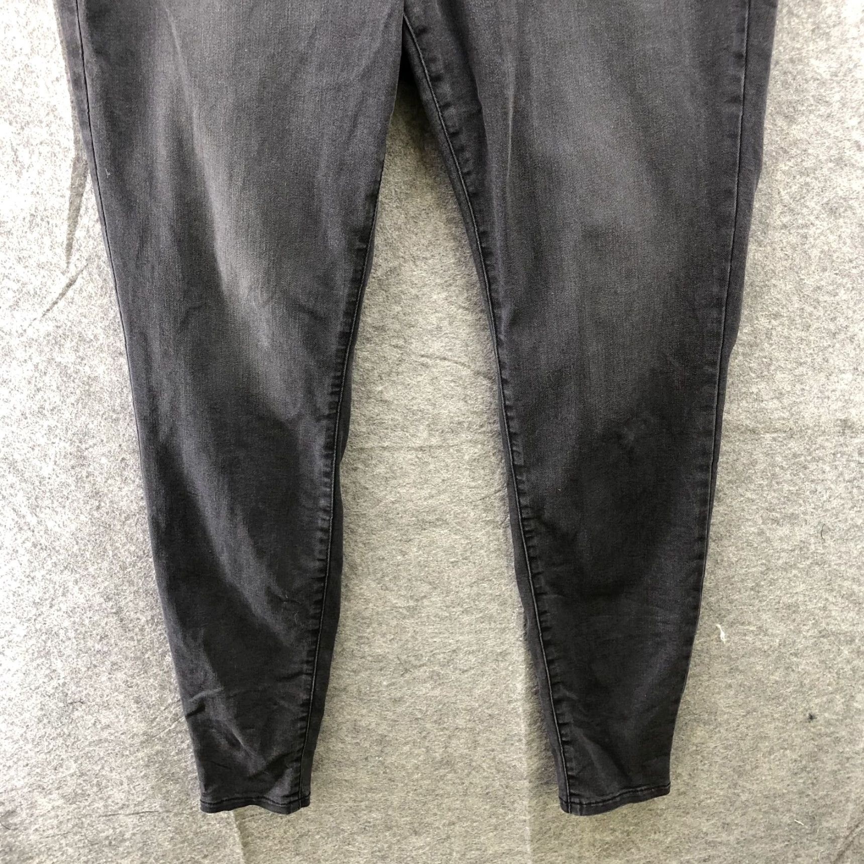 J. Jill J. Jill Leggings Jeans Womens 16 Skinny Washed Black Stretch Denim 5-Pocket 31 Inseam Cotton Blend Slim Mid Rise Regular Type: Jeans Mens? Womens Size 38" / US 16 / IT 52 - 4 Thumbnail
