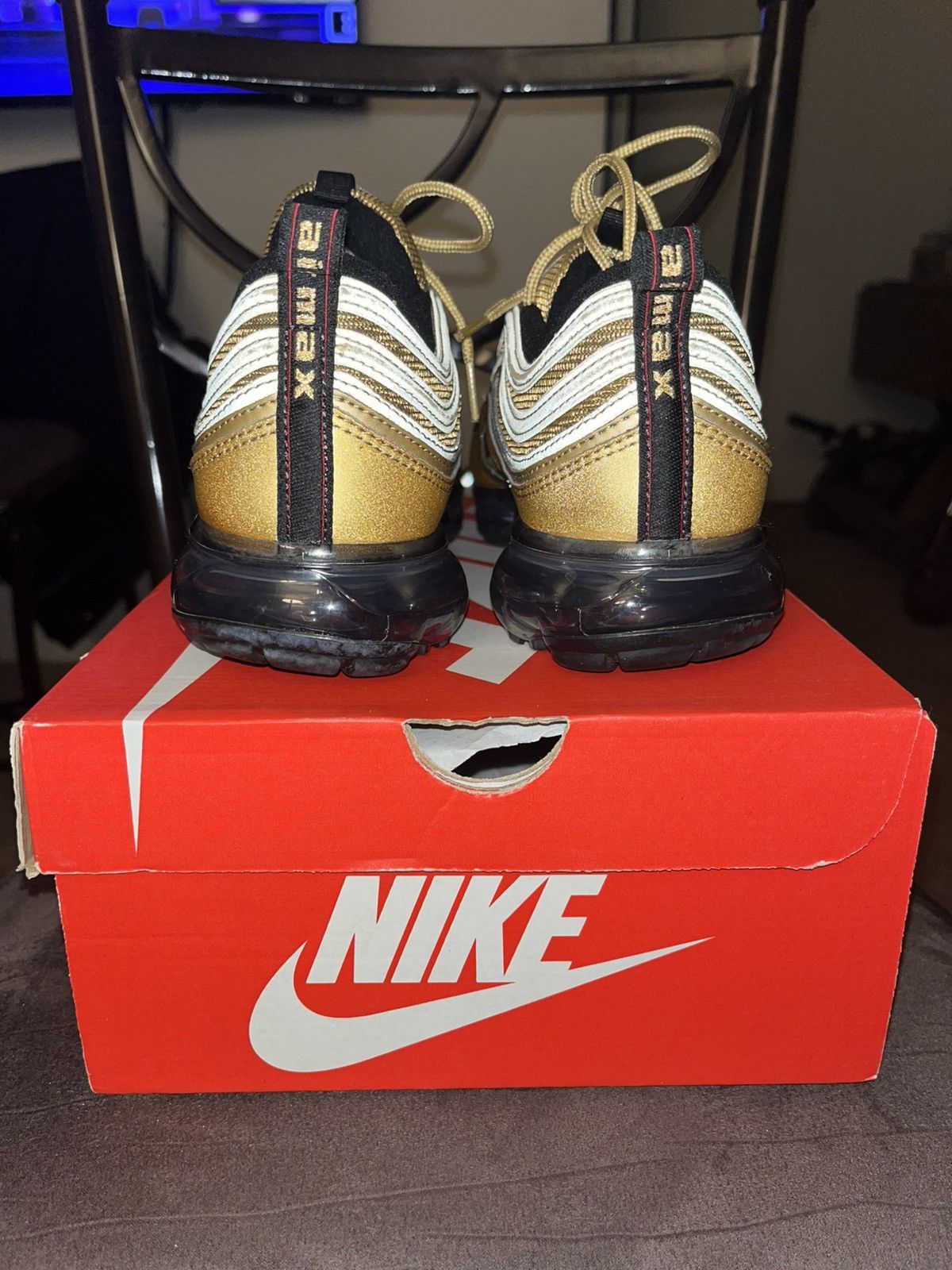Nike 2018 Nike Air Vapormax 97 'Metallic Size US 10.5 / EU 43-44 - 3 Thumbnail