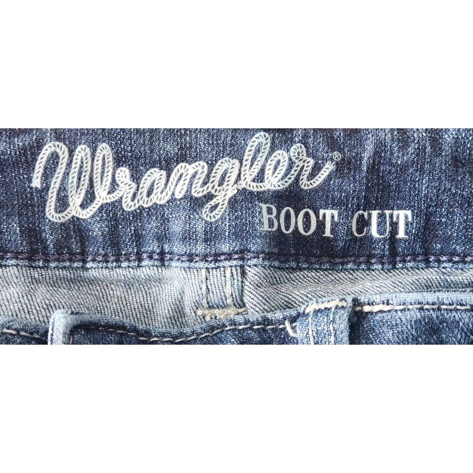 Wrangler Wrangler Jeans Boot Cut 32x30.5 Blue Denim Mid-Rise Western Logo Womens Regular Cotton Blend Size 24" / US 00 / IT 34 - 4 Thumbnail