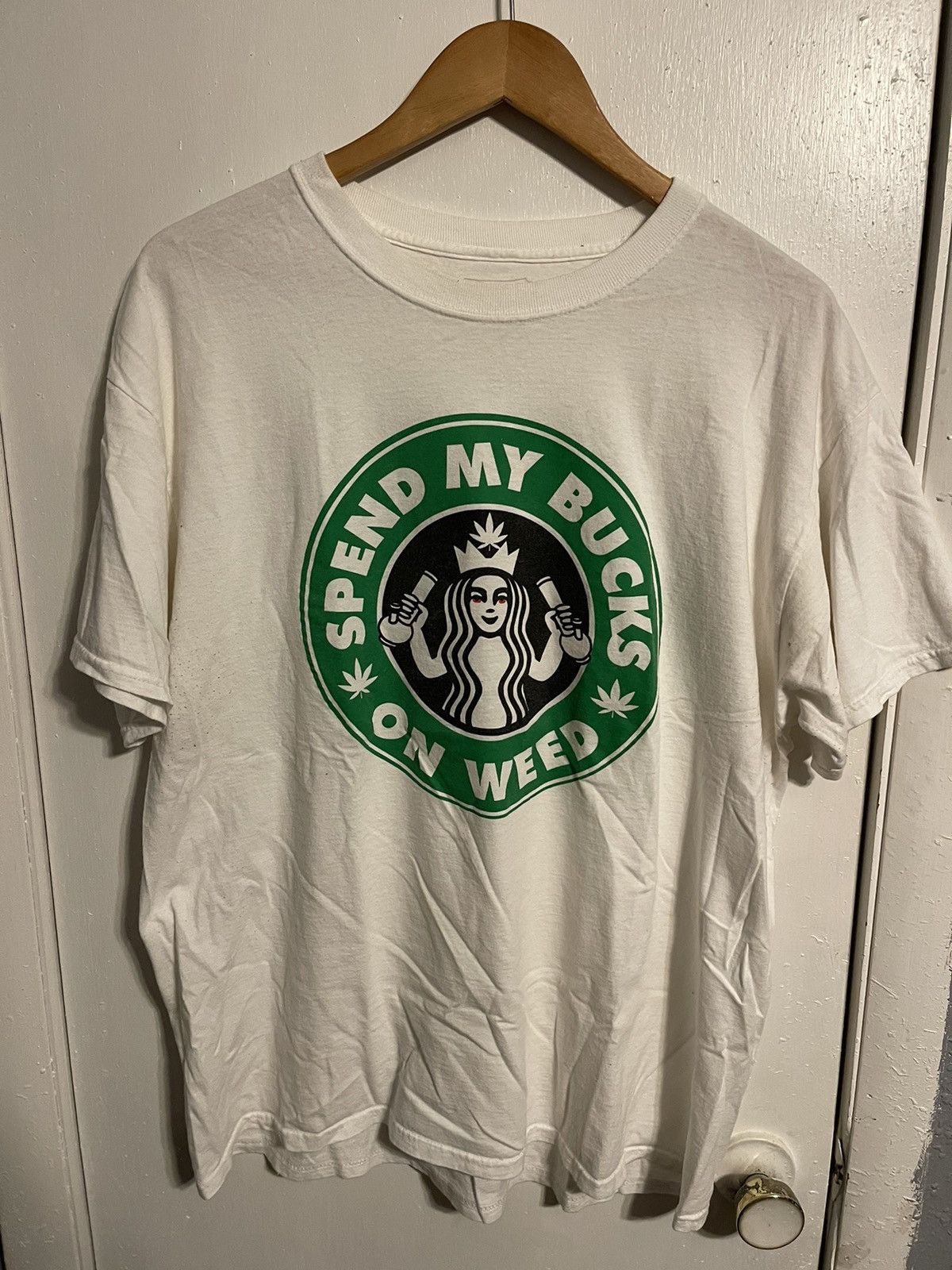 Vintage Spend My Bucks On Weed Tee Size US XL / EU 56 / 4 - 1 Thumbnail