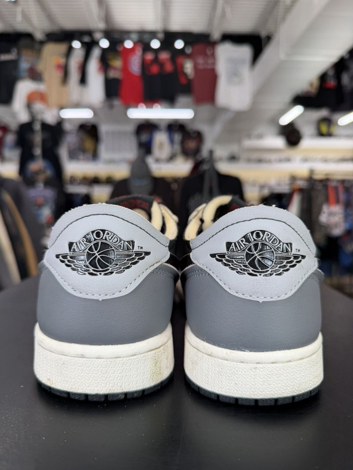 Jordan Brand Jordan 1 Low Black Smoke Grey Size 9 (2022) Size US 9 / EU 42 - 5 Thumbnail