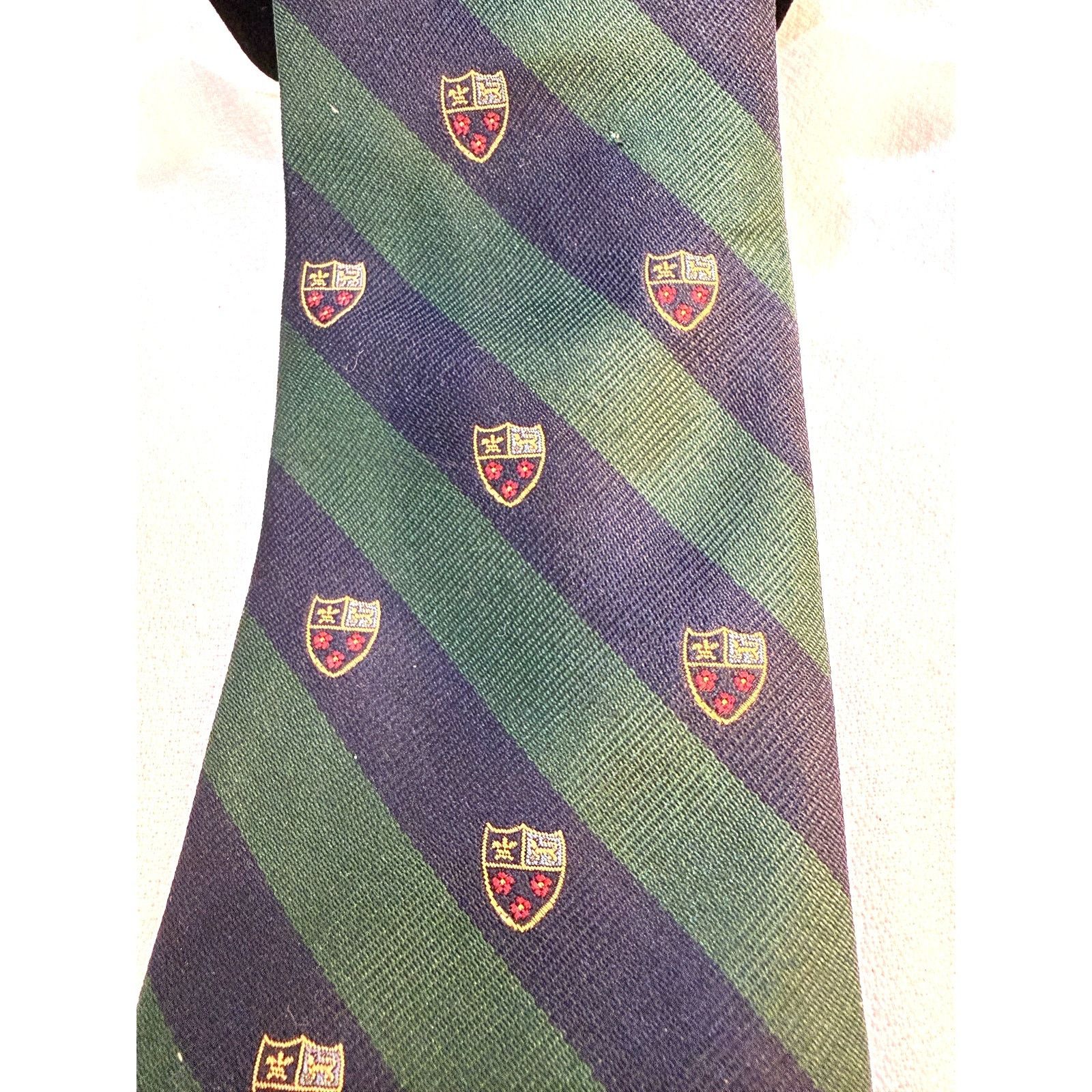 Holt Renfrew Holt Renfrew Vintage 100% Silk Tie - Excellent Condition Size ONE SIZE - 5 Thumbnail