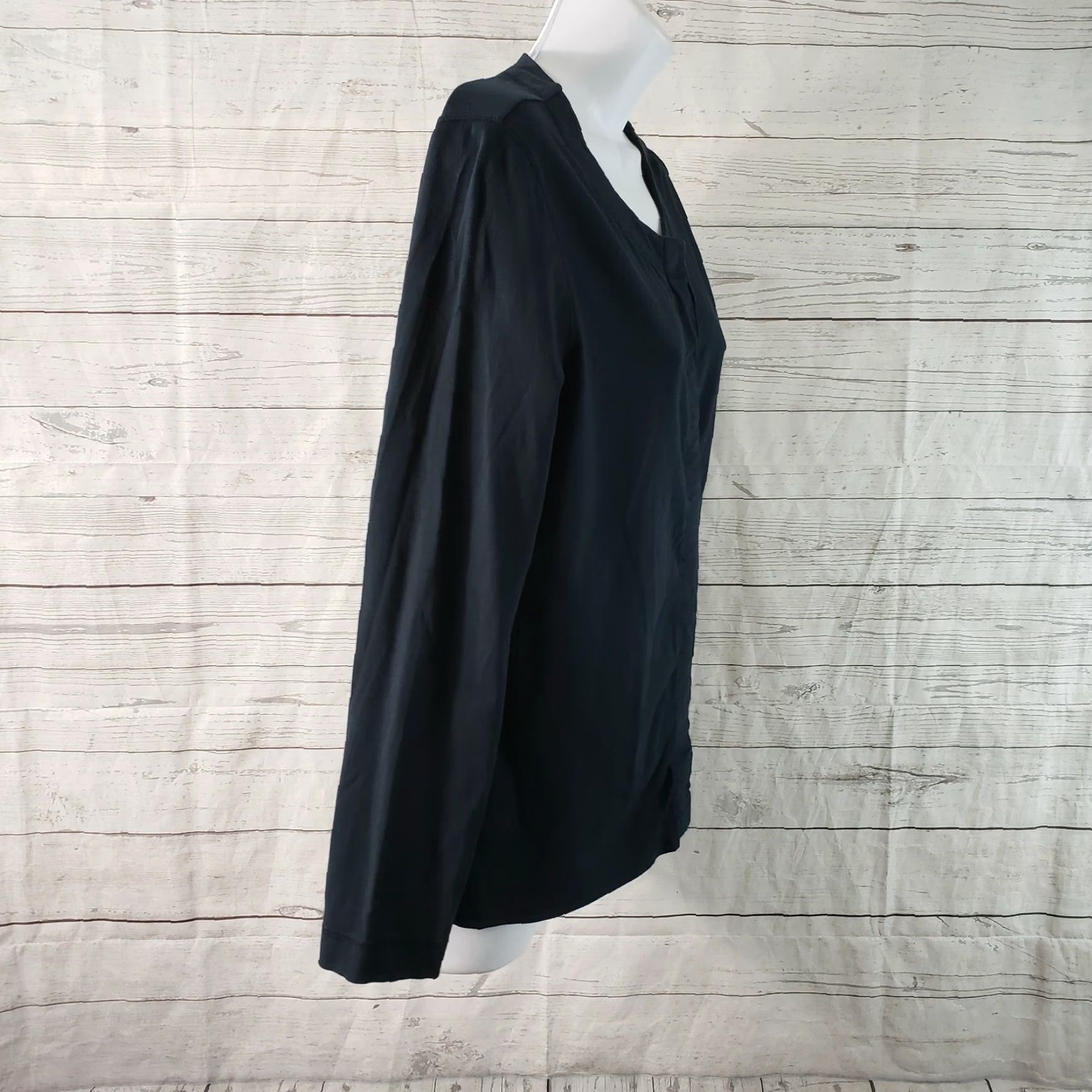 Vintage Soma Tranquility Womens Top Sz 0 Black Long Sleeve Pima Cotton Snap Buttons Blouse Shirt Size XS / US 0-2 / IT 36-38 - 3 Thumbnail