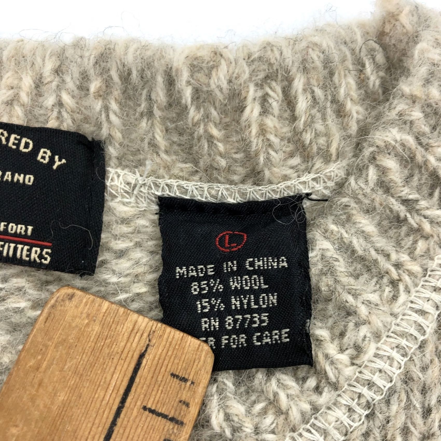 American Eagle Outfitters Vintage American Eagle Outfitters Men's L Wool Blend Crew Neck Sweater Beige Size US L / EU 52-54 / 3 - 4 Thumbnail