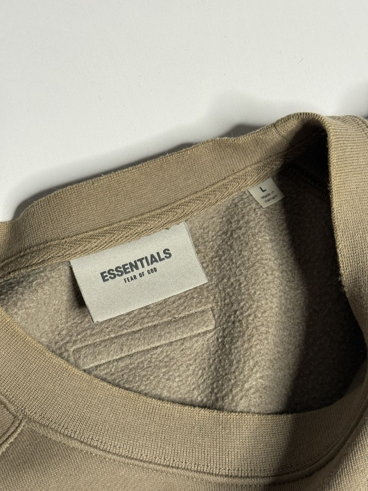 Essentials Essentials Back Logo Crewneck “Mauve” [L] PREOWNED Size US L / EU 52-54 / 3 - 5 Thumbnail