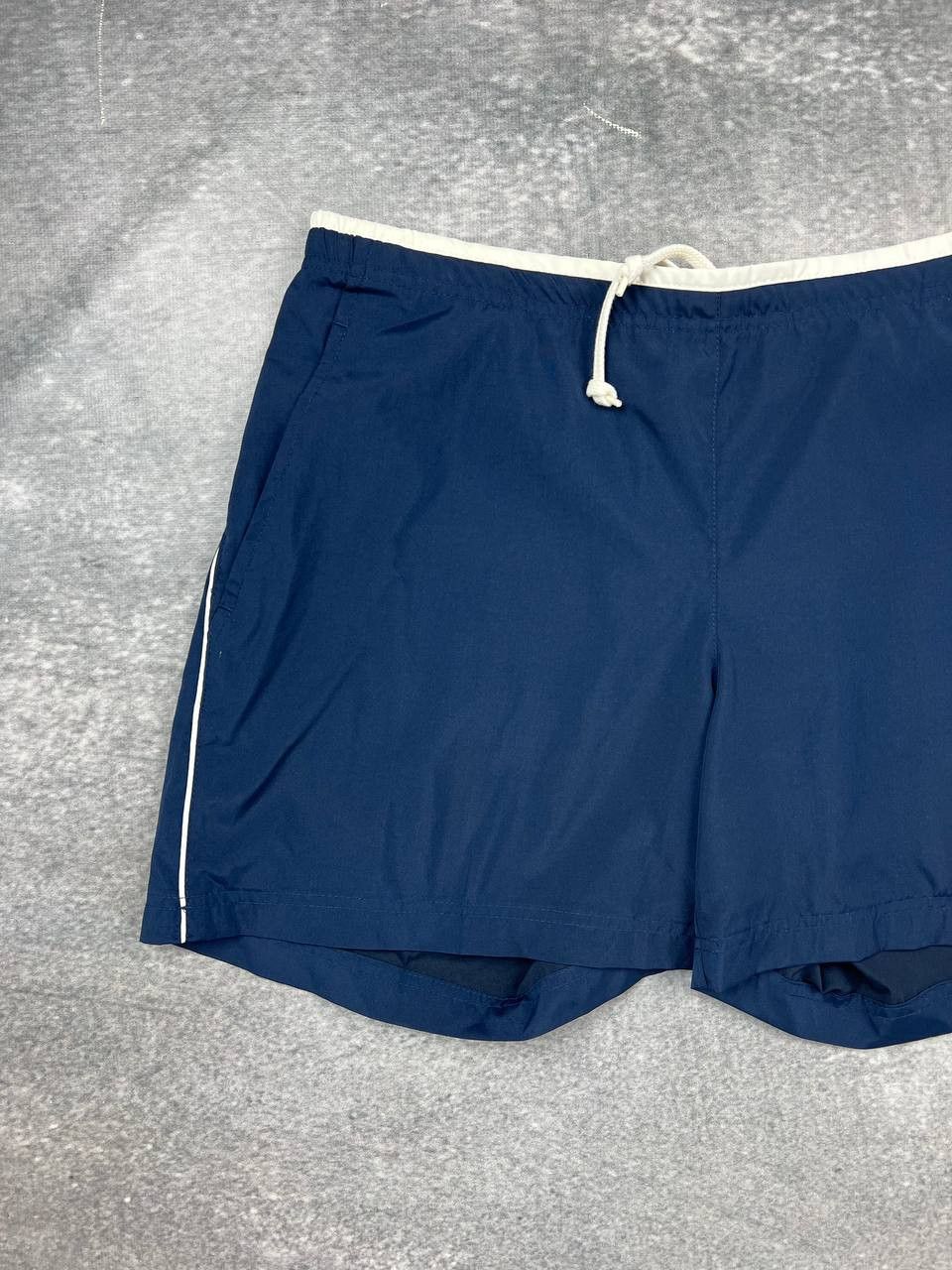 Nike Vintage NIKE Mens Shorts size Large Size US 34 / EU 50 - 2 Thumbnail