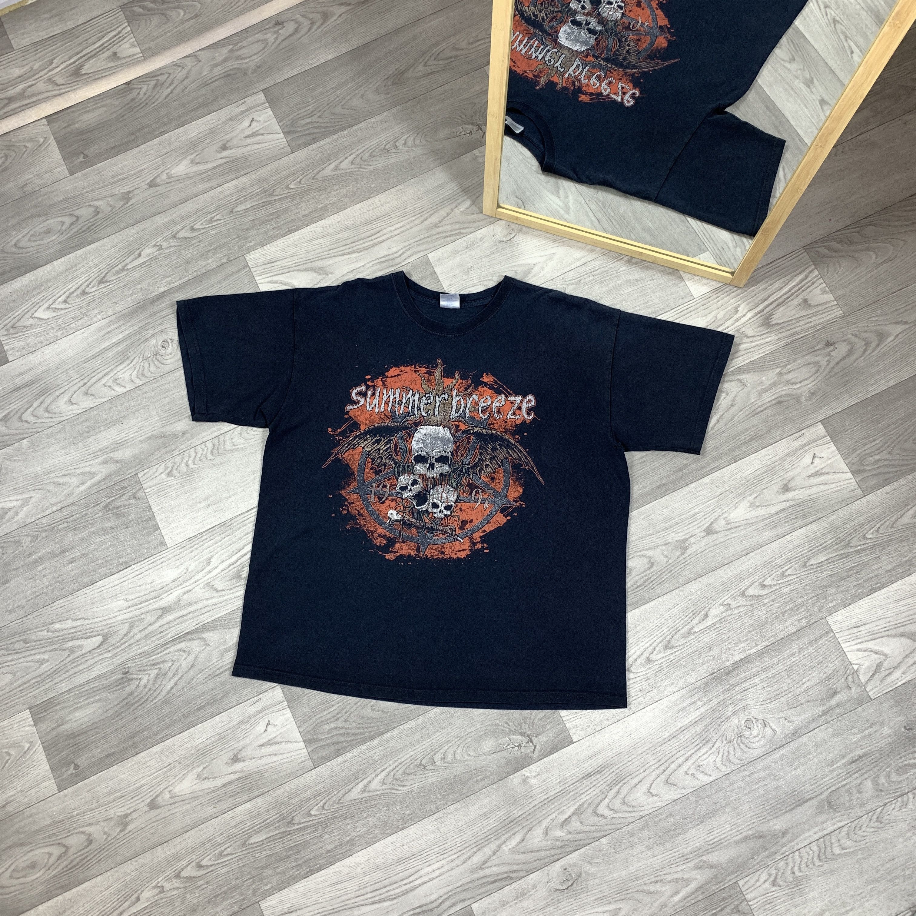 Vintage Vintage Summer Breeze 90s Graphic Rock Band Black Tee Shirt Size US XL / EU 56 / 4 - 1 Thumbnail