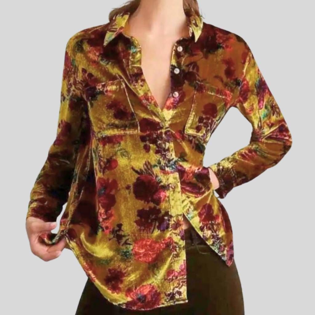 Anthropologie Anthropologie Pilcro Velvet Button Down Shirt Green Floral R Size M / US 6-8 / IT 42-44 - 1 Thumbnail