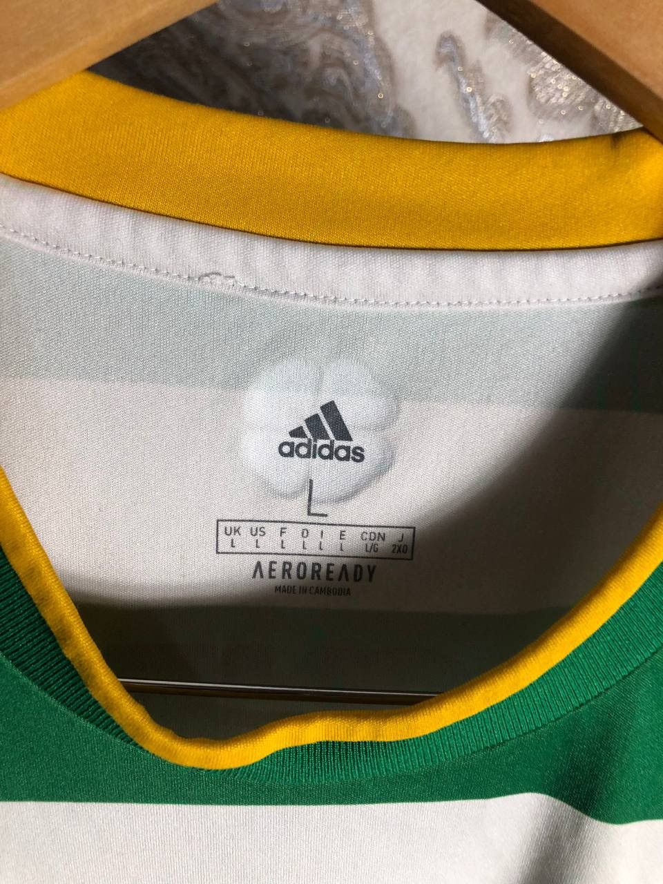 Adidas VINTAGE ADIDAS FC CELTIC SCOTLAND SOCCER JERSEY RETRO Y2K Size US L / EU 52-54 / 3 - 8 Thumbnail
