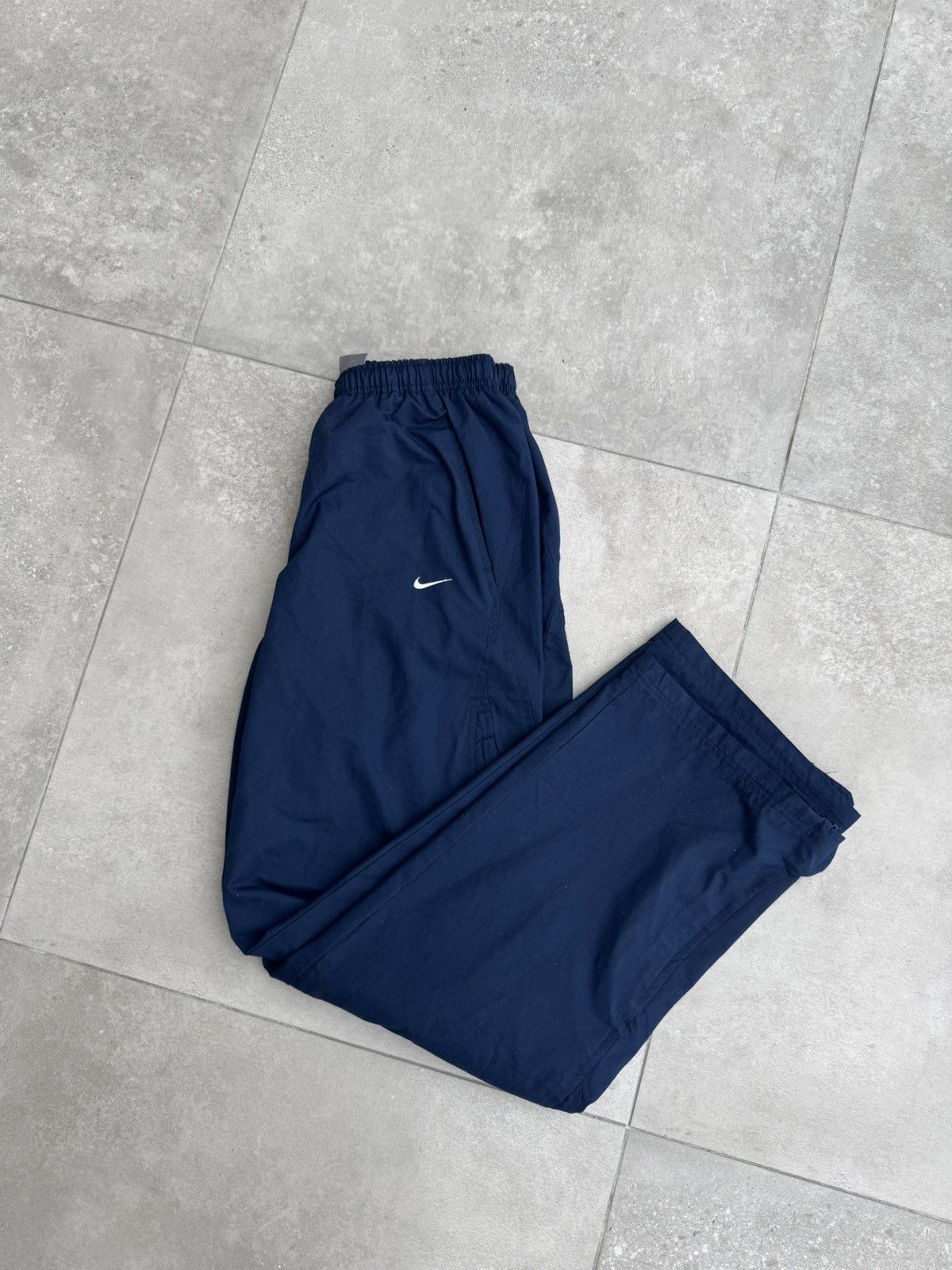 Nike Nike Vintage Trackpant Size US 36 / EU 52 - 1 Thumbnail