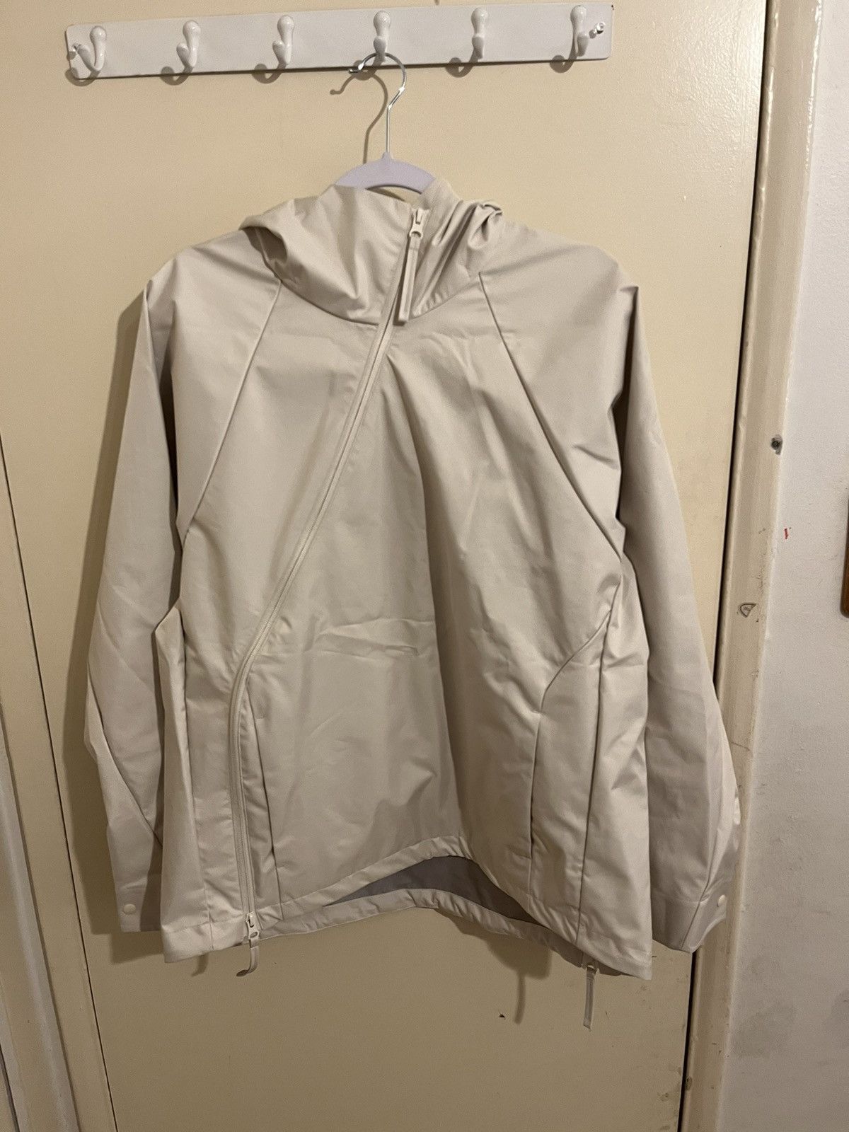 POST ARCHIVE FACTION (PAF) 5.0 TECHNICAL JACKET CENTER (IVORY