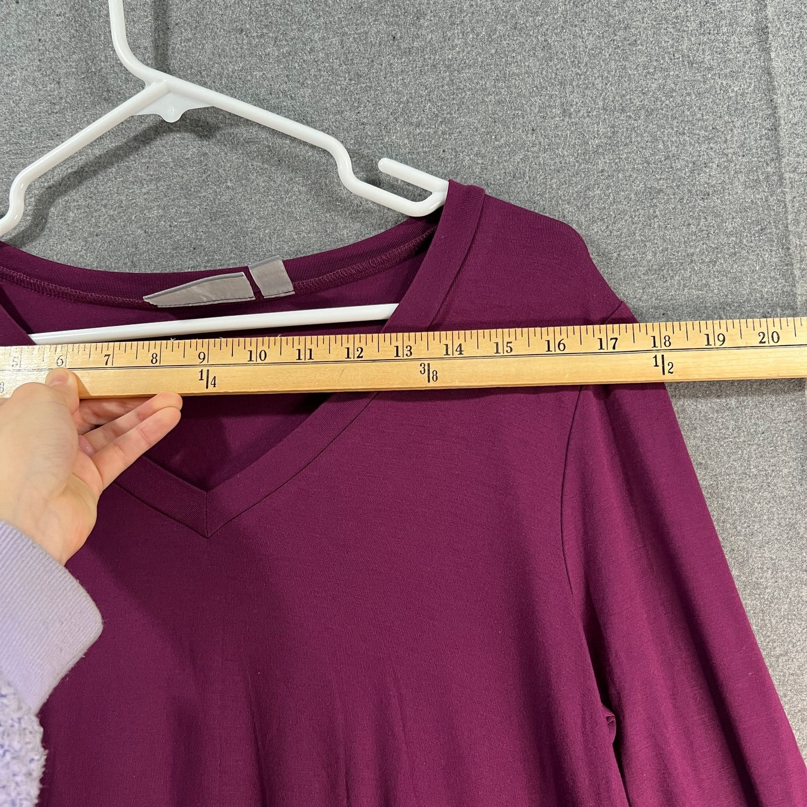 Other Susan Graver Lifestyle Spa Knit V-Neck Long Sleeve A-Line T Size S / US 4 / IT 40 - 7 Thumbnail