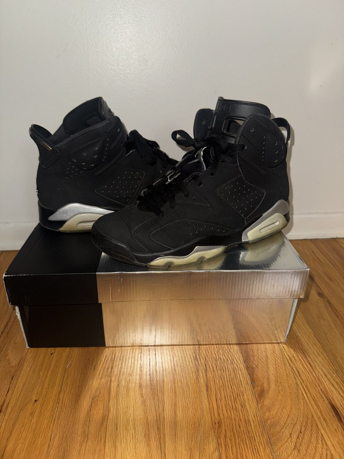 Jordan Brand Jordan 6 retro chrome Size US 9.5 / EU 42-43 - 1 Thumbnail