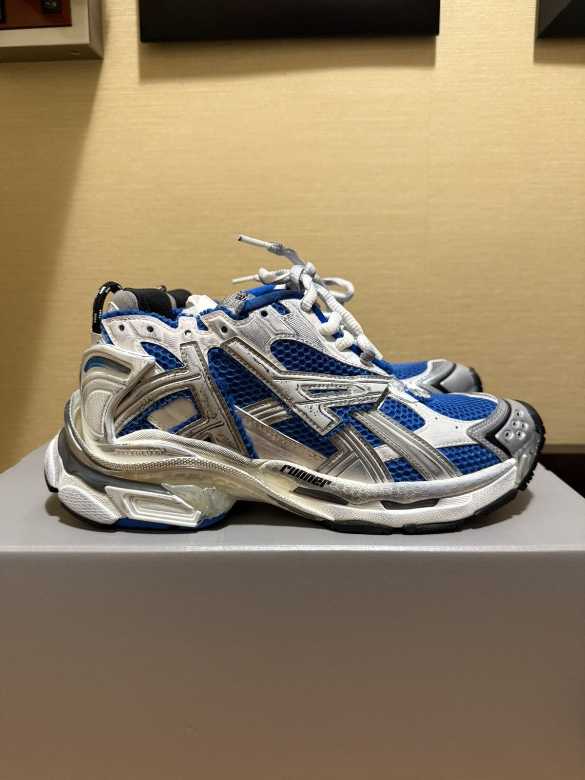 Balenciaga Balenciaga Runner Sneaker Blue/White (41) | Grailed