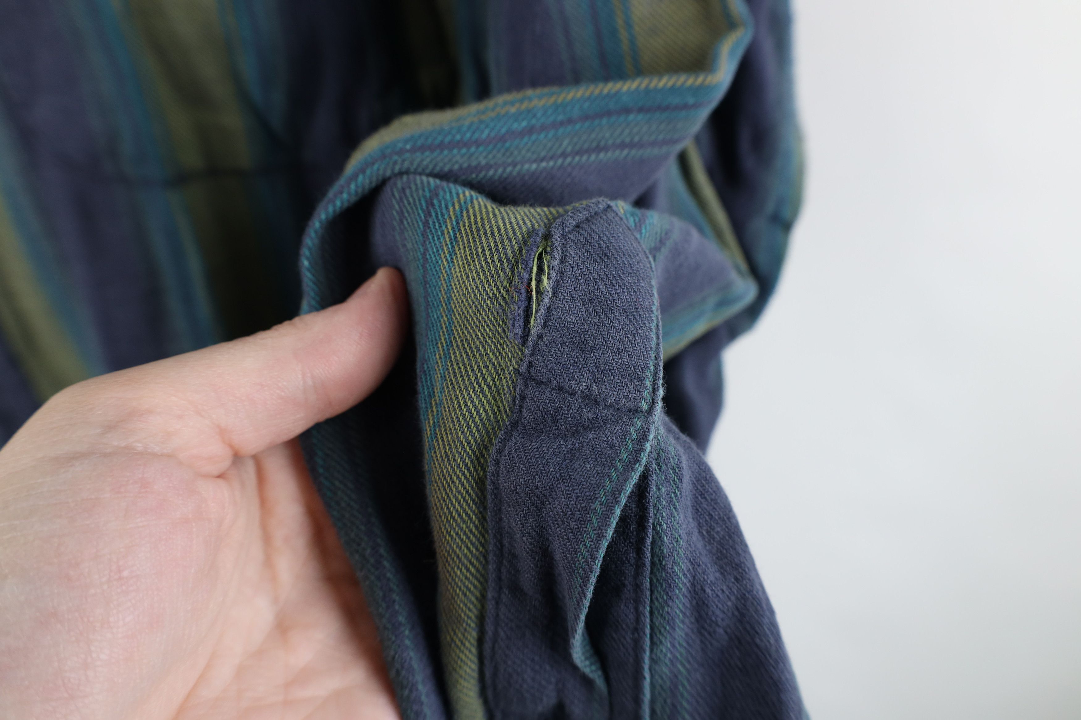Vintage Vintage 90s Streetwear Single Needle Flannel Button Shirt Size US XL / EU 56 / 4 - 4 Thumbnail