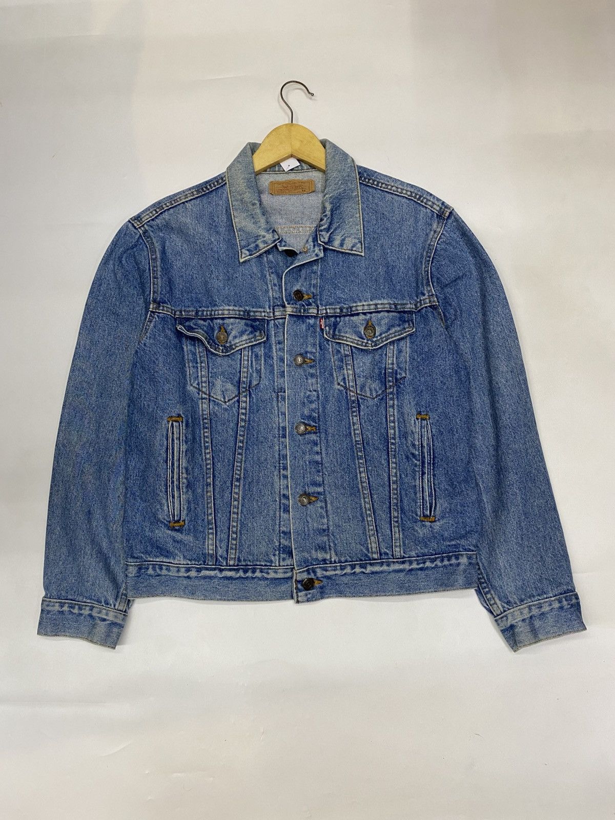 Levi's Levi's vintage trucker denim jacket Size US L / EU 52-54 / 3 - 1 Thumbnail
