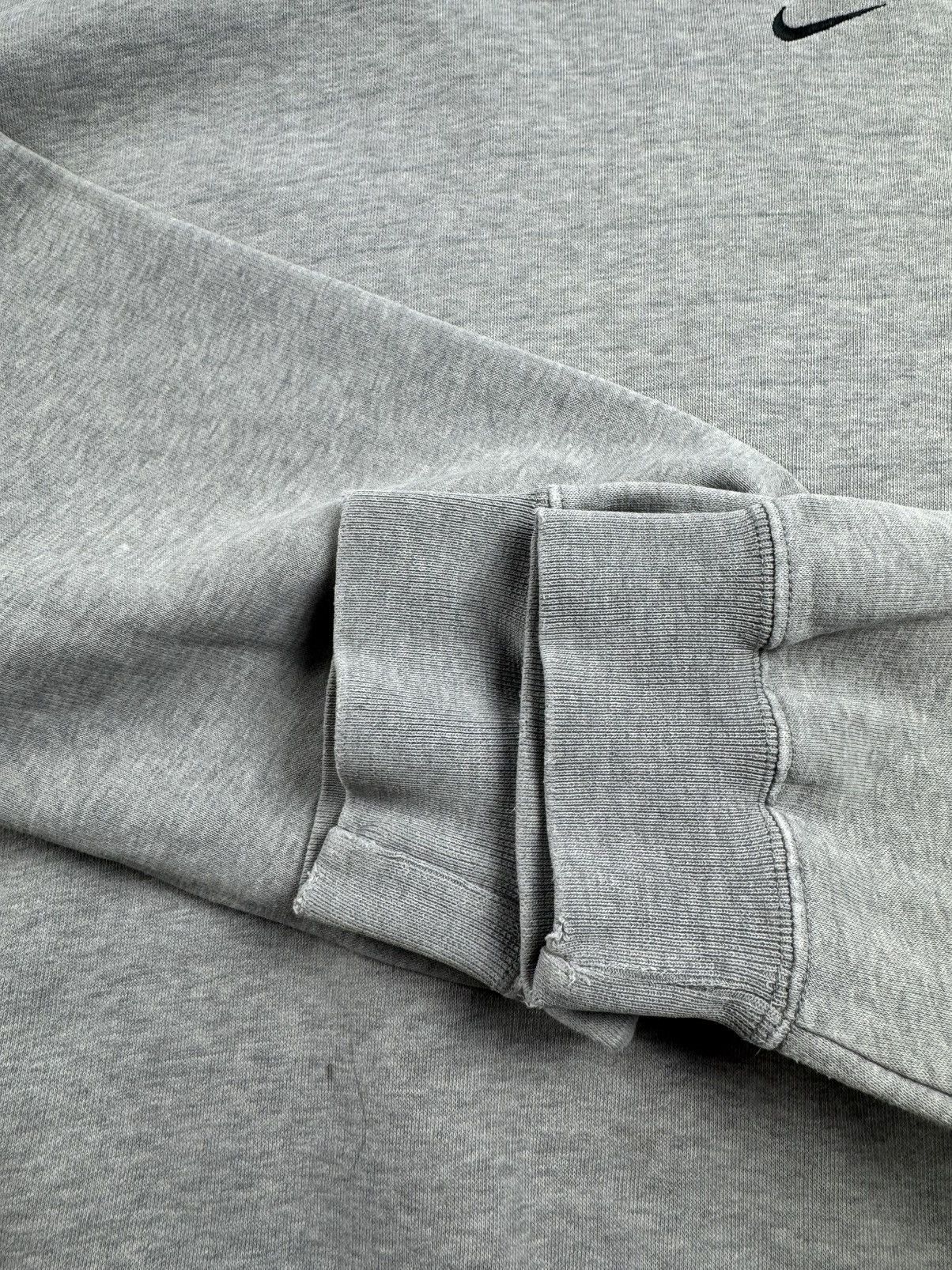 Nike Vintage Nike Swoosh Y2K 90S 00S Sweatshirt M Hoodie Pullover Size US XL / EU 56 / 4 - 13 Thumbnail