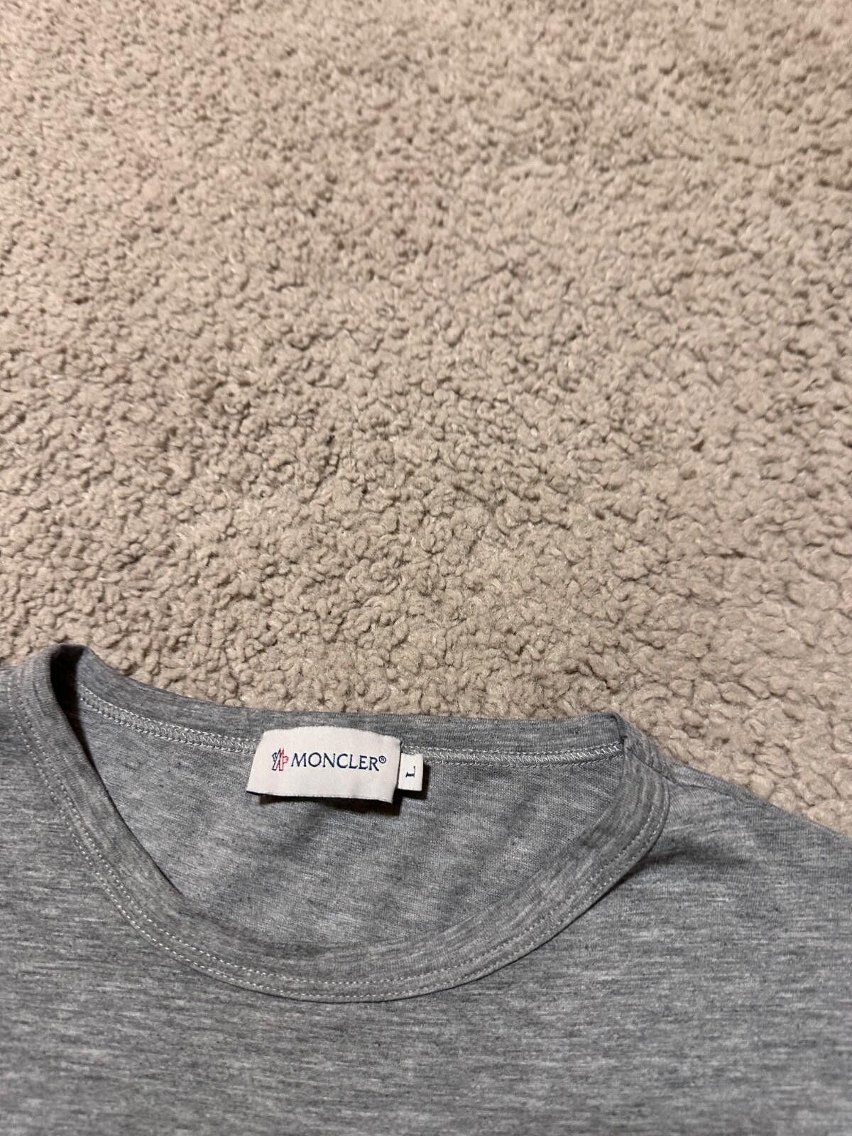 Moncler MONCLER Montreal T-shirt Sz L Size US L / EU 52-54 / 3 - 5 Thumbnail