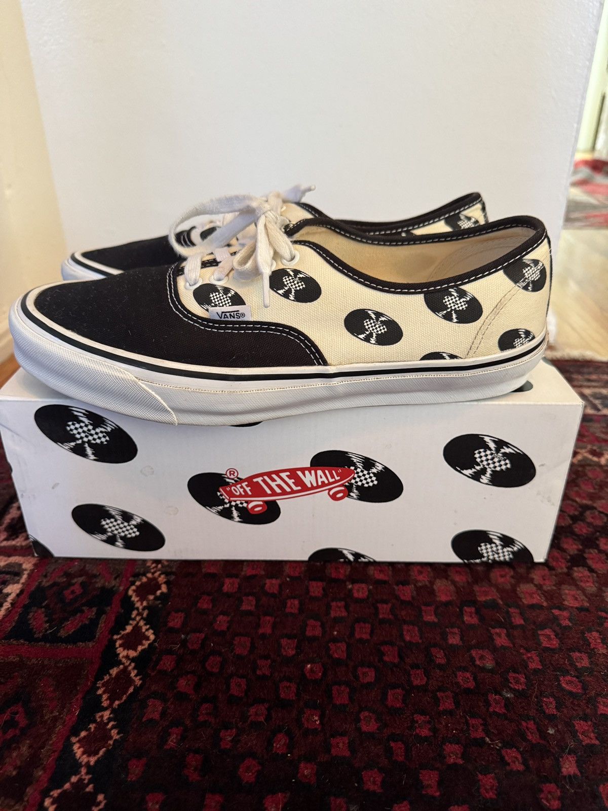 Vans × Wacko Maria OG Authentic Lx sneakers in Classic White Records. Size US 11.5 / EU 44-45 - 3 Thumbnail