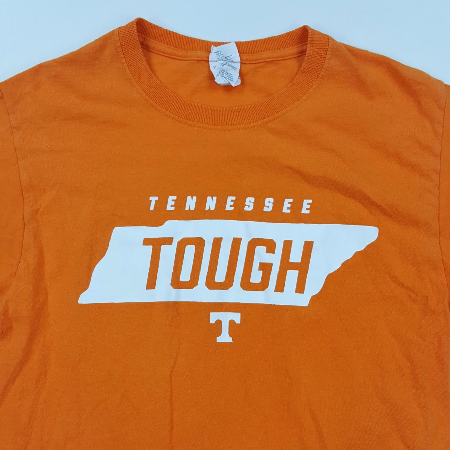 Fruit Of The Loom VINTAGE Tennessee Tough TN Vols Volunteers Football Mens XS Orange Retro T Shirt Size US XS / EU 42 / 0 - 2 Thumbnail