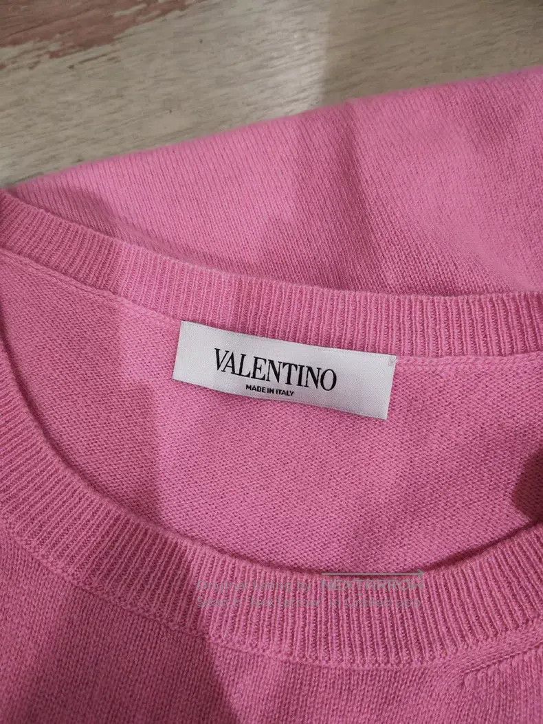 Other Valentino Cashmere three-quarter sleeve knit pullover swea Size L / US 10 / IT 46 - 2 Thumbnail