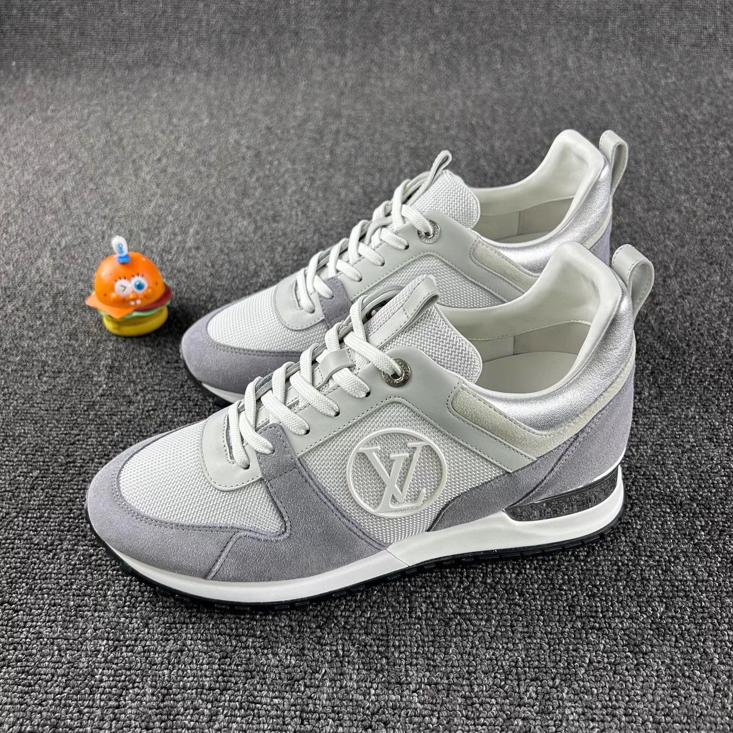Louis Vuitton Louis Vuitton gray and white sneakers 38 Size US 7 / IT 37 - 1 Thumbnail