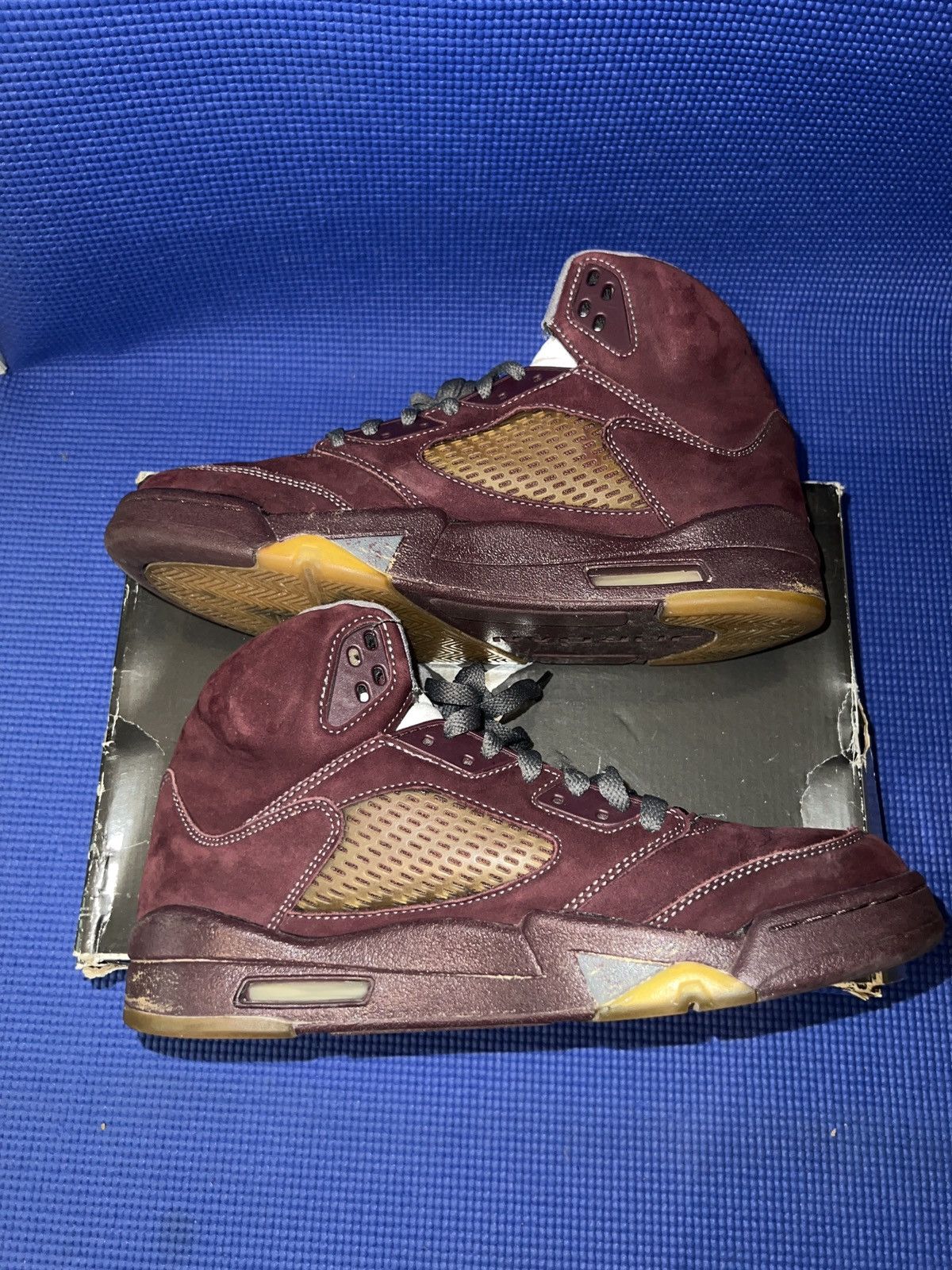 Jordan Brand AIR JORDAN 5 RETRO (2006) DEEP BURGUNDY Size US 9 / EU 42 - 2 Thumbnail