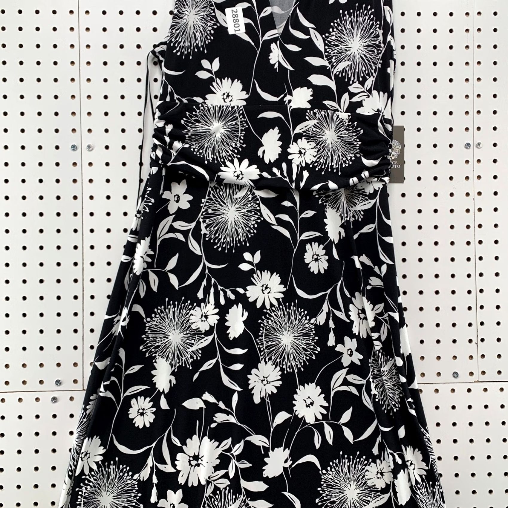 Vince Camuto Vince Camuto Maxi Slip Dress Black Floral L Petite Large Womens Dress Size L / US 10 / IT 46 - 3 Thumbnail