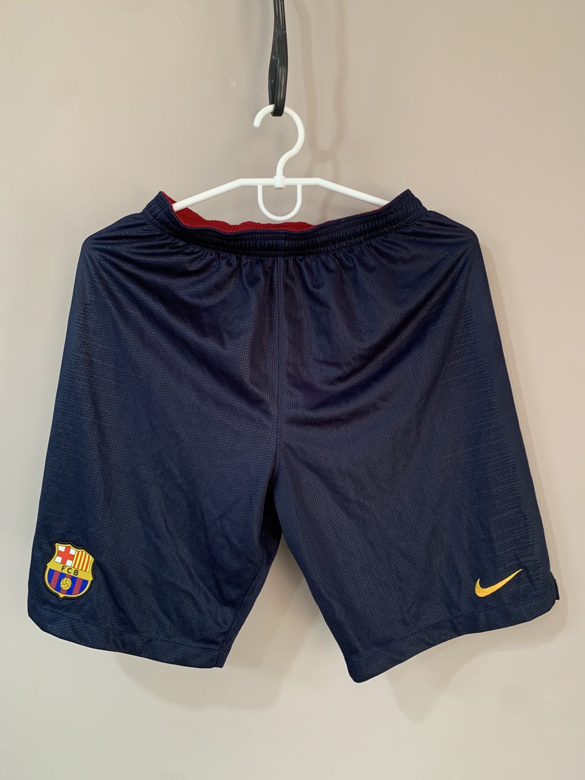 Nike Barcelona Away Football Shorts Nike Soccer Size Youth XL Size US 28 / EU 44 - 1 Thumbnail