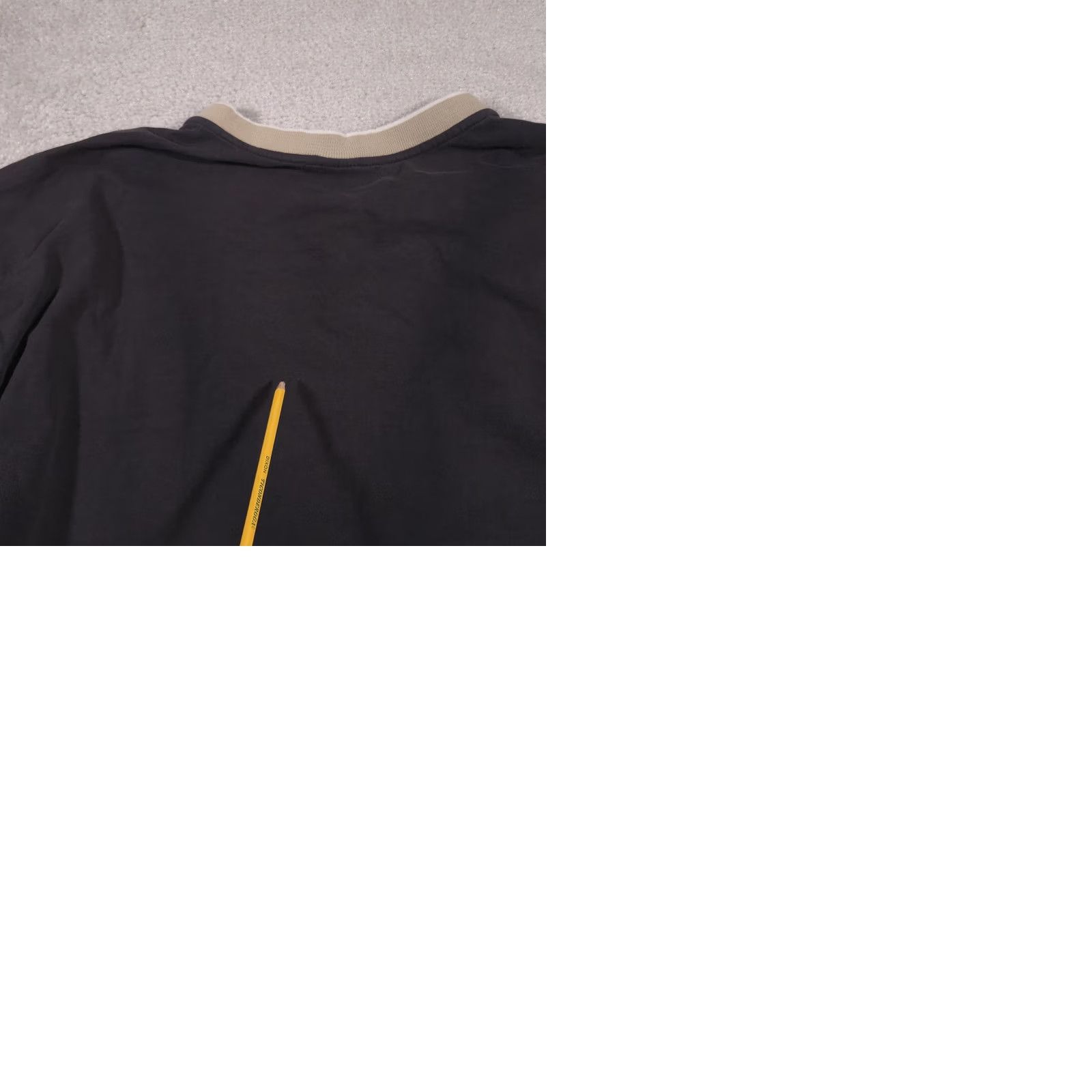 Nike Nike Shirt Mens 2XL Black V-Neck Long Sleeve Contrast Trim Swoosh Casual Size US XXL / EU 58 / 5 - 11 Thumbnail