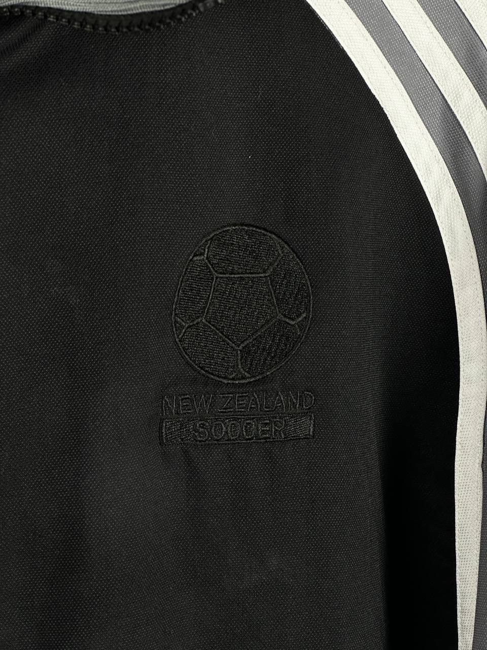 Adidas × Vintage Vintage Rare Adidas New Zealand Soccer 2000 Football Jacket Size US XL / EU 56 / 4 - 4 Thumbnail