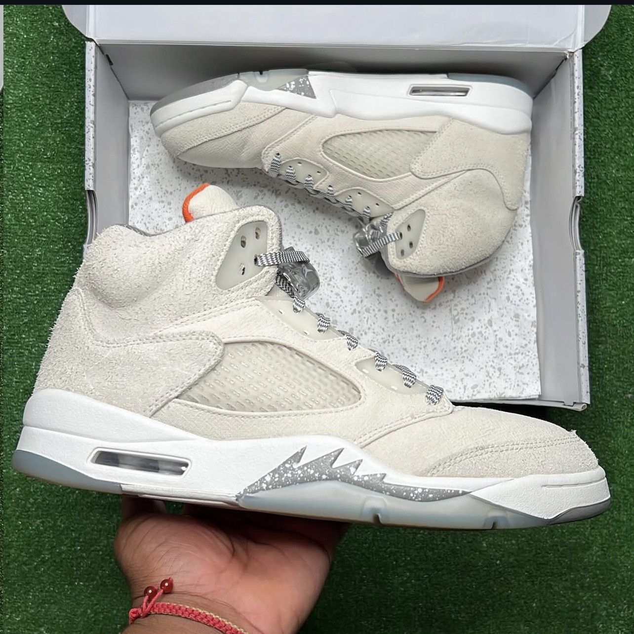 Jordan Brand Air Jordan 5 Retro SE Craft ‘Light Orewood Brown’ Size US 11 / EU 44 - 3 Thumbnail